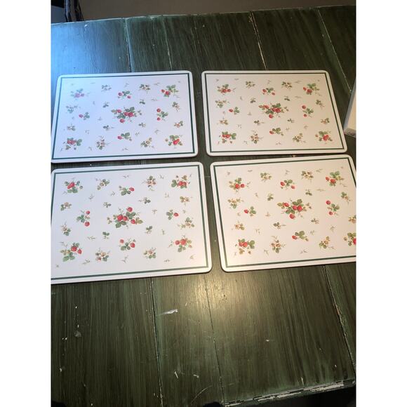 English Life Vintage Cork Backed 12"x9" Placemats Strawberry Patch Qty 4 - Picture 4 of 8